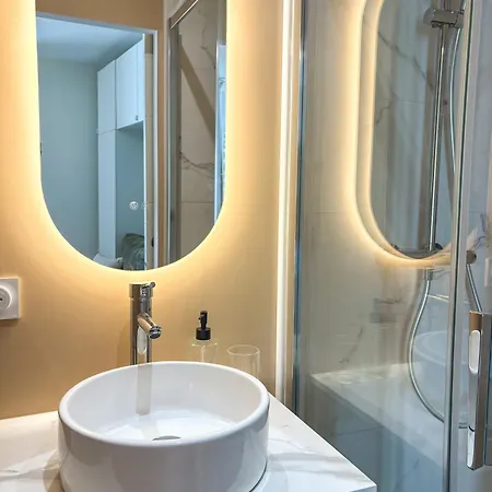 L Agate Balcon Chic Et Vue Parc Apartmán *